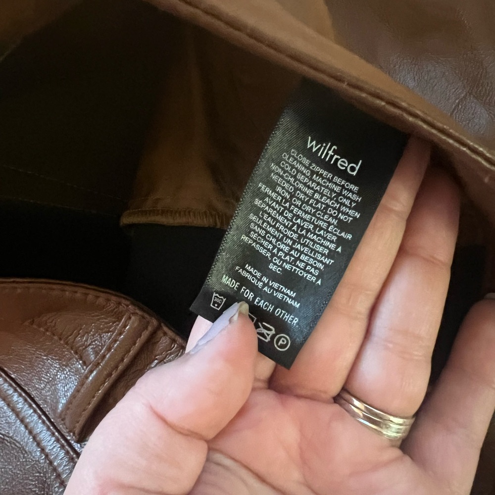 Aritzia Wilfred The Melina Leather Pants - Picture 8 of 8